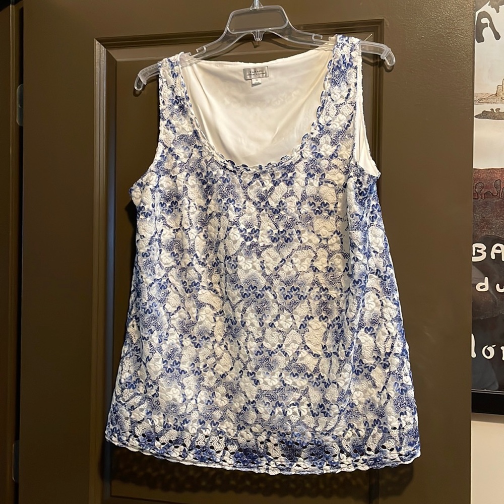 Tahari Blue/White Floral Lace Tank - 1X